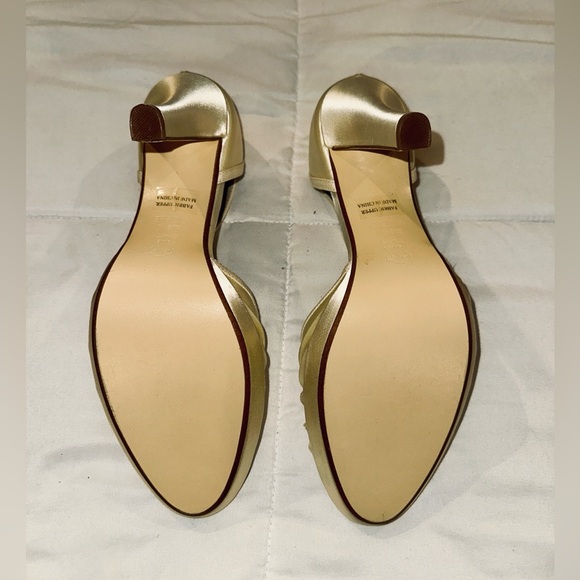 NEW - David's Bridal Michaelangelo - Ivory satin pumps - 'Gizele’ - Size 9.5 - Picture 3 of 6